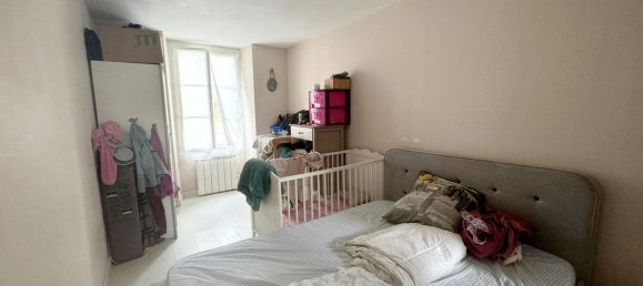 Casa de 2 dormitorios en Vesdun, France No. 238040 5