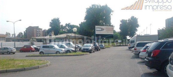 5 rooms Office in Cinisello Balsamo, Italy No. 61097 28