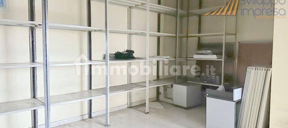 5 rooms Office in Cinisello Balsamo, Italy No. 61097 25