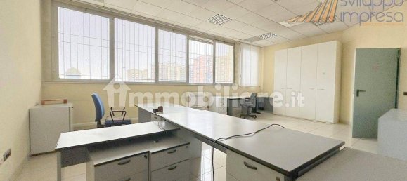 5 rooms Office in Cinisello Balsamo, Italy No. 61097 6