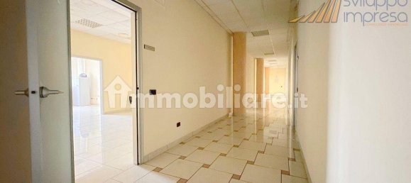 5 rooms Office in Cinisello Balsamo, Italy No. 61097 18