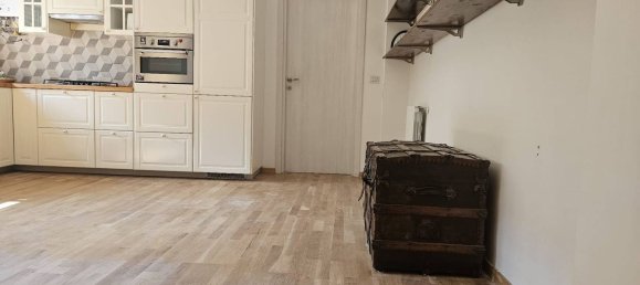 3-Zimmer Wohnung in Milan, Italy, Nr. 338103 6