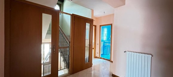 6غرفة منزل ذو طابقين في Costa di Rovigo, Italy رقم 304322 8