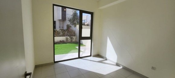 Вилла с 4 спальнями в Dubai South (Dubai World Central), ОАЭ № 111020 19