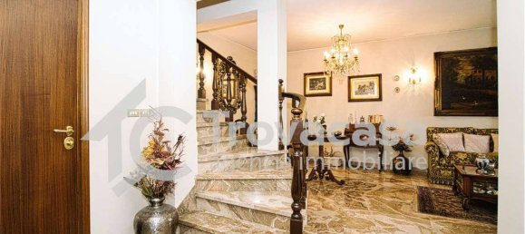 3 bedrooms Apartment in Modena, Italy No. 53845 36