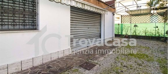 3 bedrooms Apartment in Modena, Italy No. 53845 8