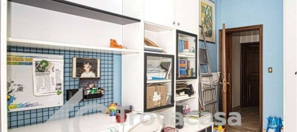 3 bedrooms Apartment in Modena, Italy No. 53845 5