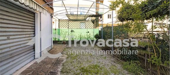 3 bedrooms Apartment in Modena, Italy No. 53845 9