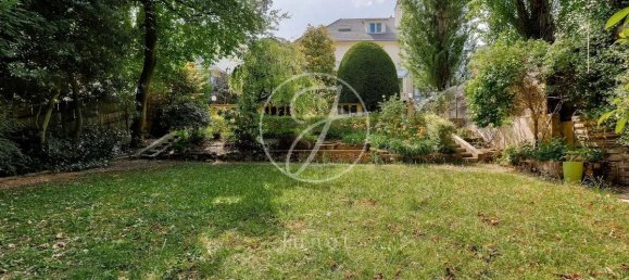 Дом с 4 спальнями в Сен-Клу, Франция № 352040 4