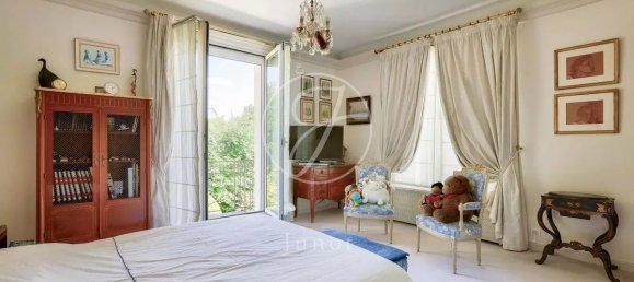 Дом с 4 спальнями в Сен-Клу, Франция № 352040 10