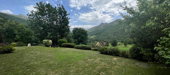 4 Schlafzimmer Gewerbliche Immobilie in Les Belleville, France, Nr. 431 11