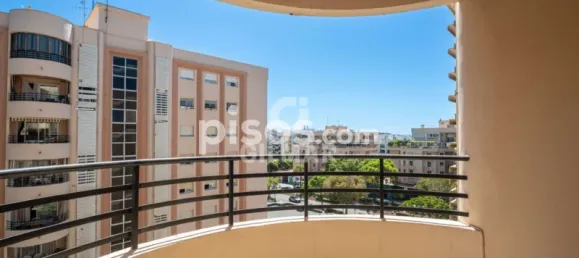 Apartamento de 3 dormitorios en Marbella, Spain No. 50561 14
