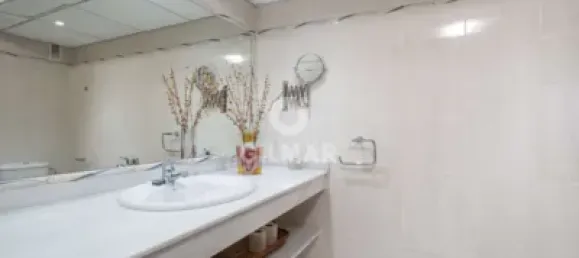 Apartamento de 3 dormitorios en Marbella, Spain No. 50561 8