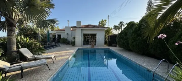 4 Schlafzimmer Villa in Agios Tychonas, Cyprus, Nr. 4206 13