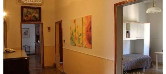 3 bedrooms Apartment in Empoli, Italy No. 252572 3