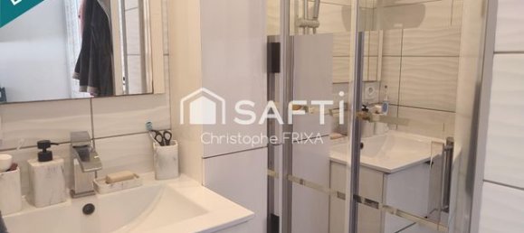 5 bedrooms House in Rouen, France No. 310916 8