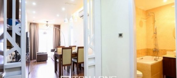 2 bedrooms Apartment in Cau Giay, Vietnam No. 2302 8