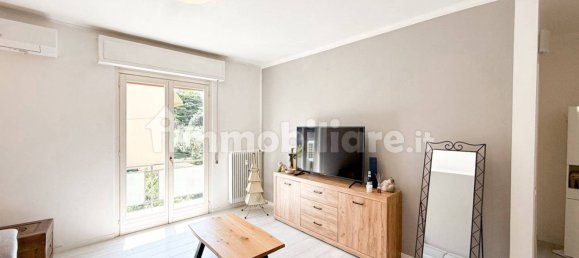 2 Schlafzimmer Wohnung in Desenzano del Garda, Italy, Nr. 292041 3