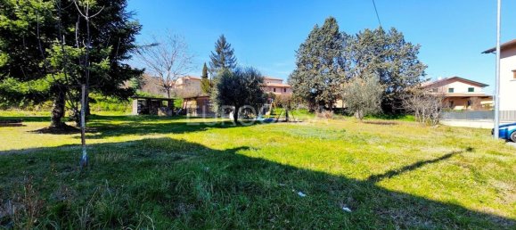 3 rooms Apartment in Città di Castello, Italy No. 63908 6