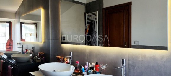 3 rooms Apartment in Città di Castello, Italy No. 63908 31