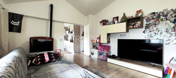 3 rooms Apartment in Città di Castello, Italy No. 63908 20