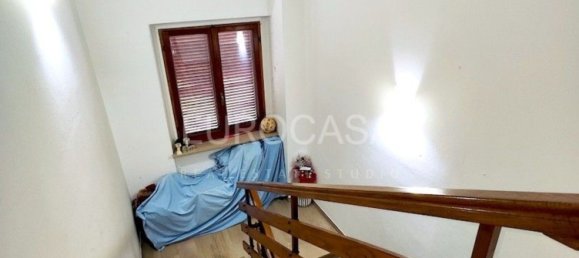 3 rooms Apartment in Città di Castello, Italy No. 63908 12