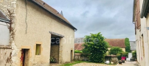 6 chambres Maison à Bengy-sur-Craon, France No. 276740 2