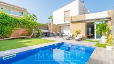 3 bedrooms House in Castelldefels, Spain No. 216641