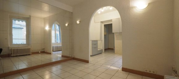 1 bedroom Apartment in Versailles, France No. 138304 2
