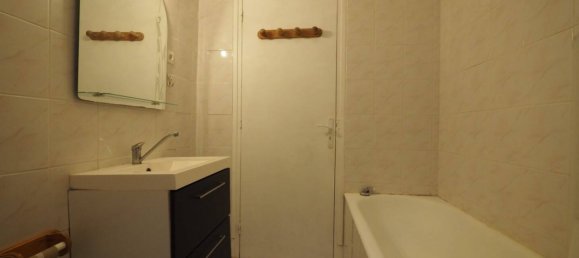 1 bedroom Apartment in Versailles, France No. 138304 7