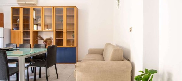 Квартира с 3 спальнями в Кальяри, Италия № 338809 4