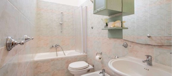 Квартира с 3 спальнями в Кальяри, Италия № 338809 13