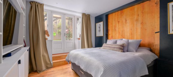 4 bedrooms House in London, United Kingdom No. 14149 8