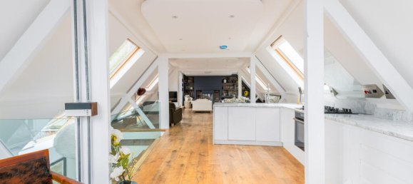 4 bedrooms House in London, United Kingdom No. 14149 13