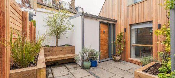 4 bedrooms House in London, United Kingdom No. 14149 10