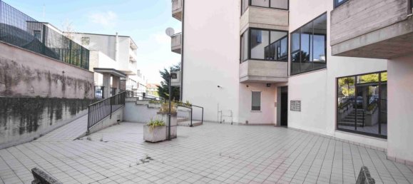 2 Schlafzimmer Wohnung in Lanciano, Italy, Nr. 291251 34