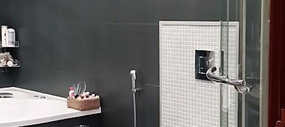 4 bedrooms Apartment in Nasimi, Azerbaijan No. 403 32