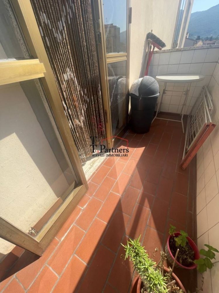 Apartamento T1 em Sesto Fiorentino, Italy N.º 277229