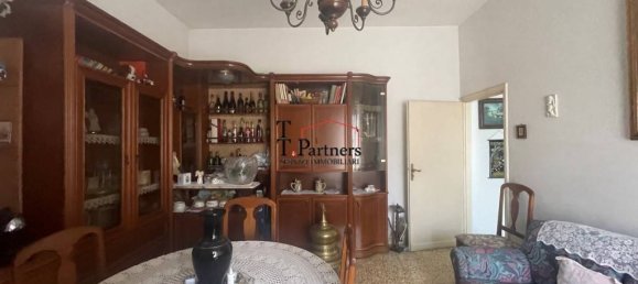Apartamento T1 em Sesto Fiorentino, Italy N.º 277229 7