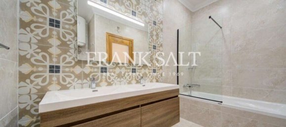 3 bedrooms Townhouse in Sliema, Malta No. 10268 15