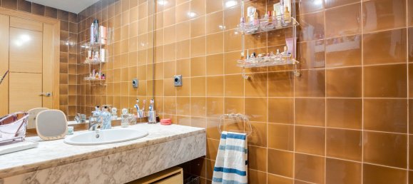 2 bedrooms Apartment in Cornella De Llobregat, Spain No. 174125 16