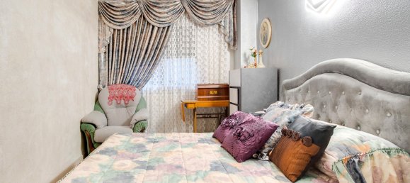 2 bedrooms Apartment in Cornella De Llobregat, Spain No. 174125 2