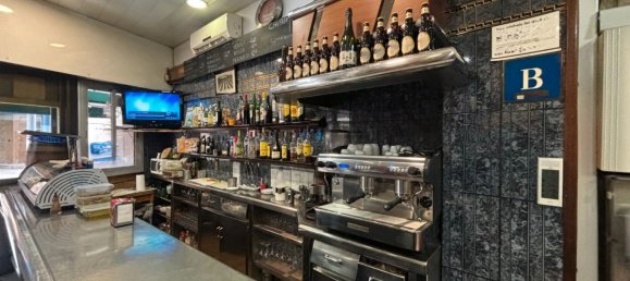 Gewerbliche Immobilie in Sants-Montjuic, Spain 136m², Nr. 136450 10