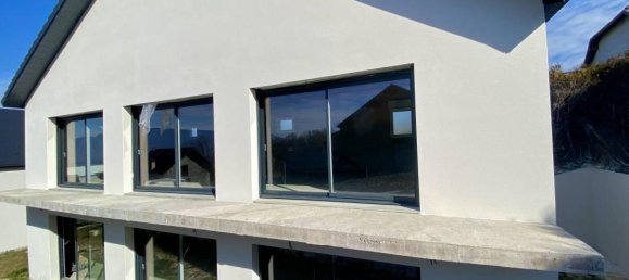 3 Schlafzimmer Haus in Pugny-Chatenod, France, Nr. 199714 2