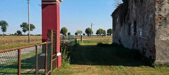 5 rooms House in Badia Polesine, Italy No. 253104 2