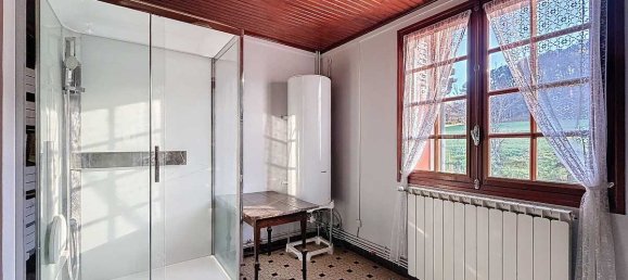 5 bedrooms House in Peyre, France No. 205464 6