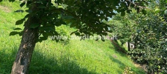 5 rooms House in Fonteno, Italy No. 33844 13