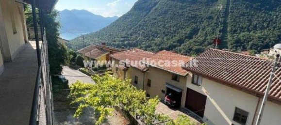5 rooms House in Fonteno, Italy No. 33844 8