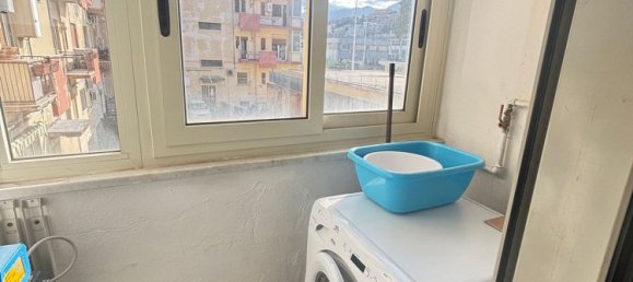 4 rooms Apartment in Messina, Italy No. 258699 2