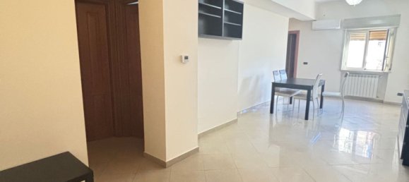 4 rooms Apartment in Messina, Italy No. 258699 9